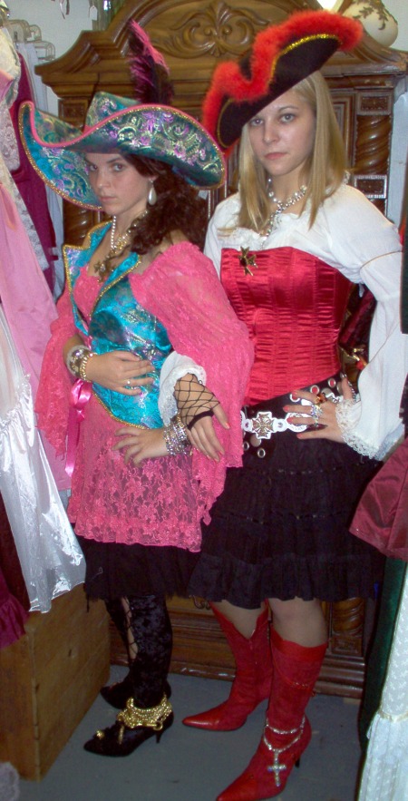 fancy irate girl costumes, Grace O'Malley, Grace O'Malley Dallas, Grace O'Malley Costume, Grace O'Malley Costume Dallas, Pirate Lady Costume, Pirate Lady Costume Dallas, Ladies Pirate Costume, Ladies Pirate Costume Dallas, Lady Pirate, Lady Pirate Costume Dallas, 